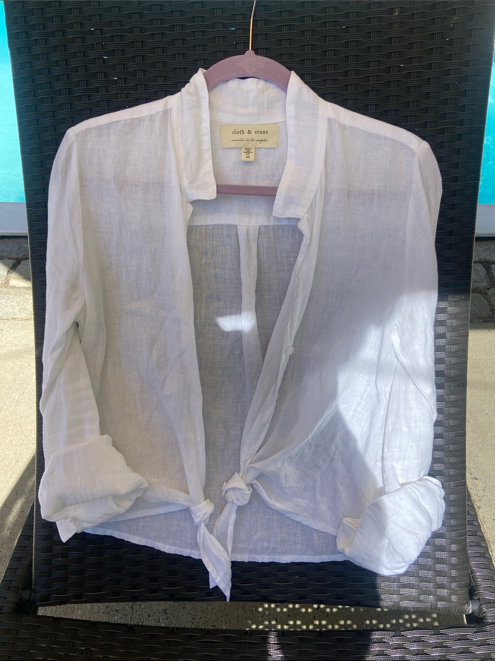 Cloth & Stone white linen button up long roll tab sleeves top size M tie waist
